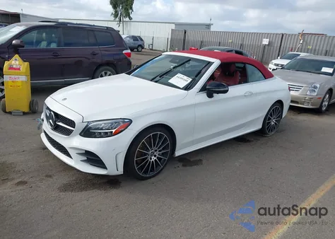 2022 Mercedes-Benz C 300 Cabriolet z USA, uszkodzony, nr VIN W1KWK8DB1NG110669